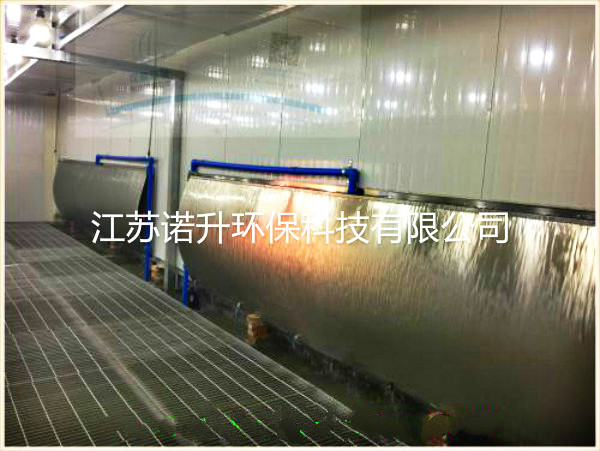 噴漆室的供風、排風方式等配套裝置。